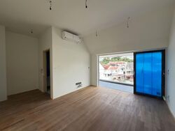 Sembawang Hills Estate (D20), Terrace #581227631